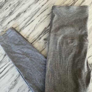 GapFit Performance Cotton maternity